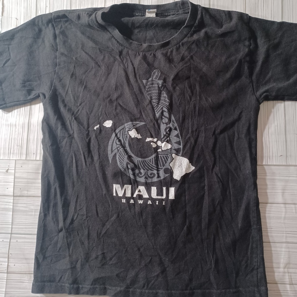 SUNA Maui Hawaii Fish Hook Graphic T-Shirt Kids Large Black Short Sleeve Cotton